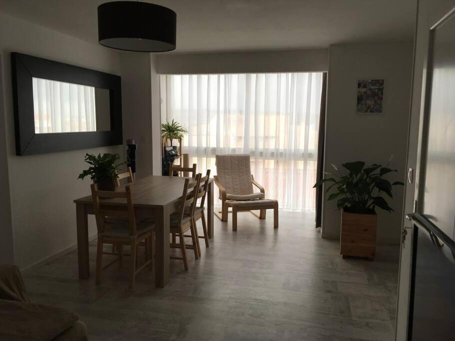 Appartement T3 Proche De La Mer Нарбон Екстериор снимка